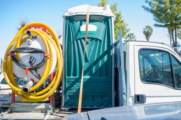 Best Porta potty rental near me  in Rockford, IL
