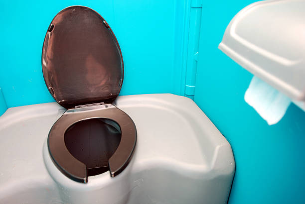 Best Affordable porta potty rental  in Rockford, IL