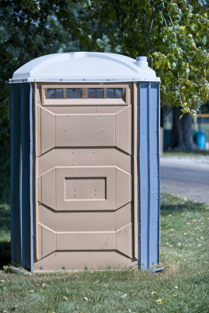 Best Construction site porta potty rental  in Rockford, IL